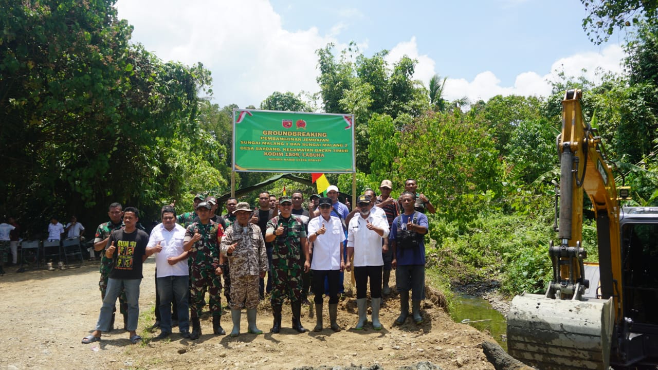 TNI Hadir Untuk Rakyat, Groundbreaking Jembatan Garuda Di Halmahera Selatan Resmi Dimulai