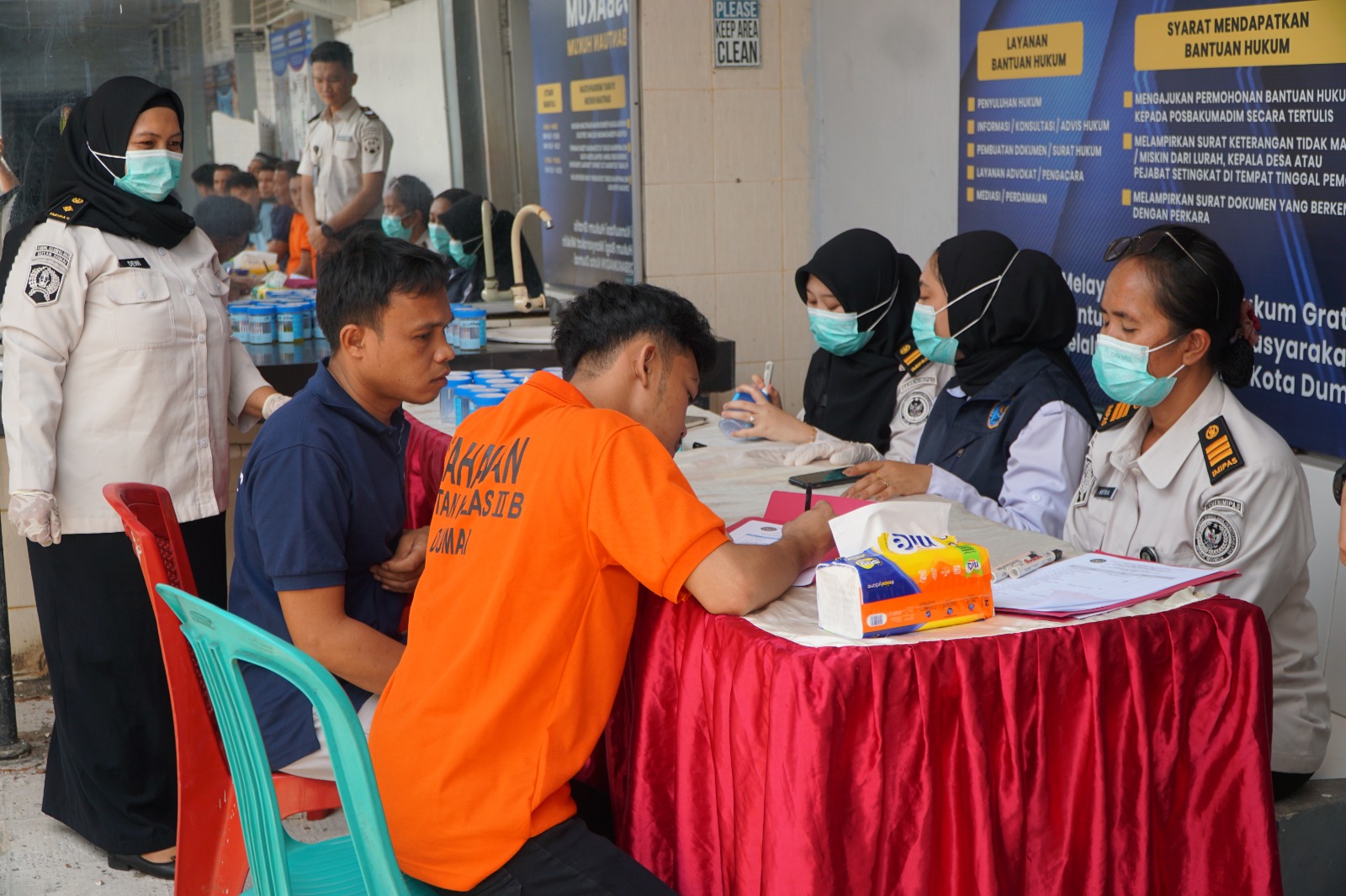 Gandeng APH, Rutan Dumai Gelar Razia Blok Hunian Dan Tes Urin Pegawai Juga Warga Binaan